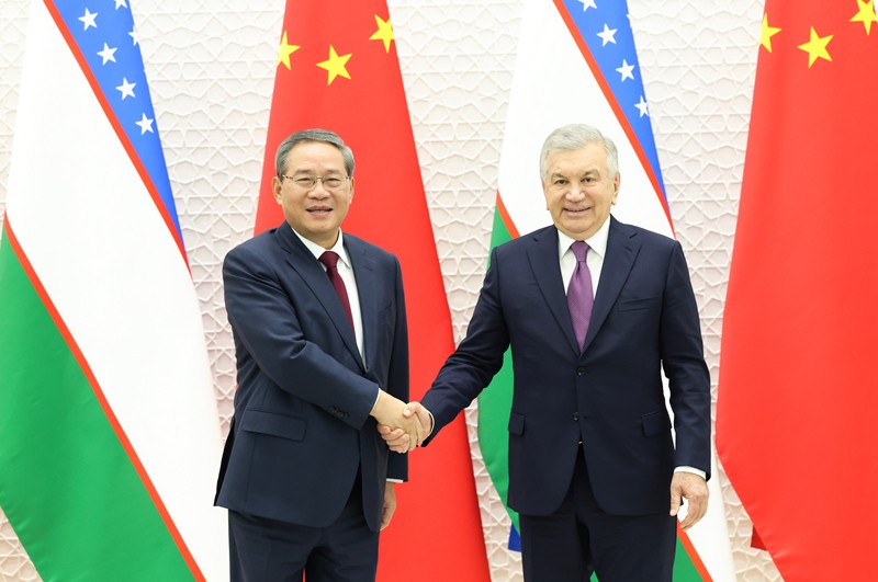 米尔济约耶夫.jpg